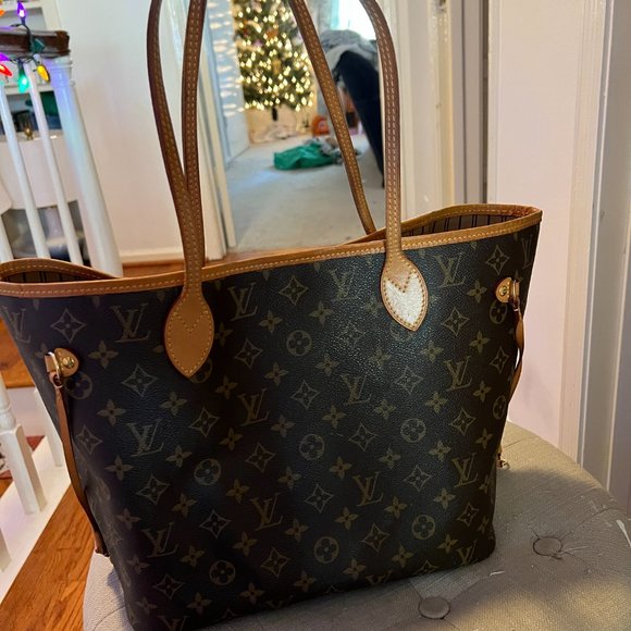 Louis Vuitton Neverfull Canvas MM - Picture 3 of 11